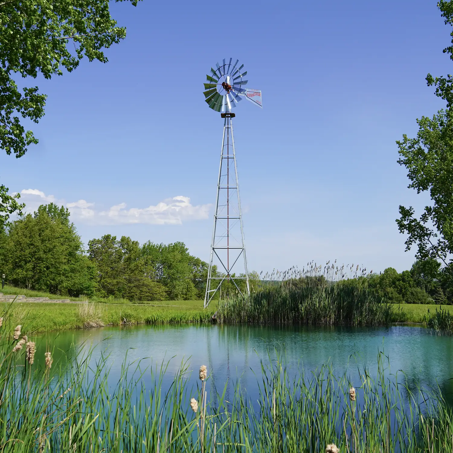 Windmill Natural Power Irrigation for Pond Health